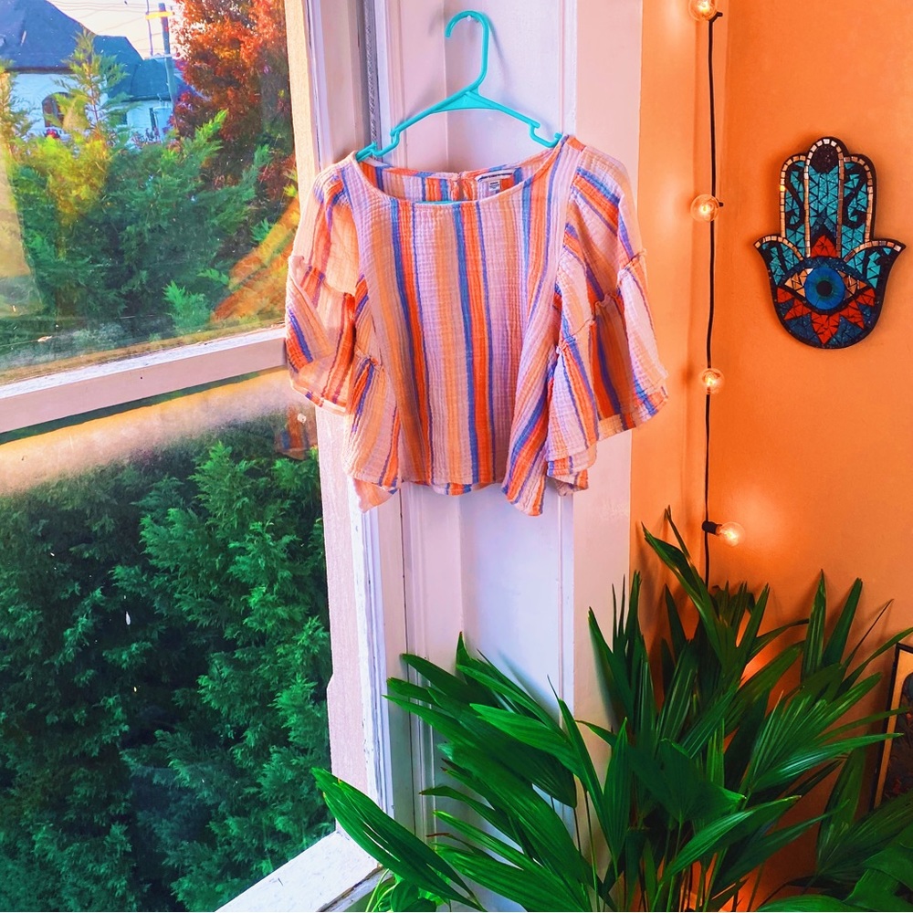 AE Pastel Top 💫 - Picture 4 of 7